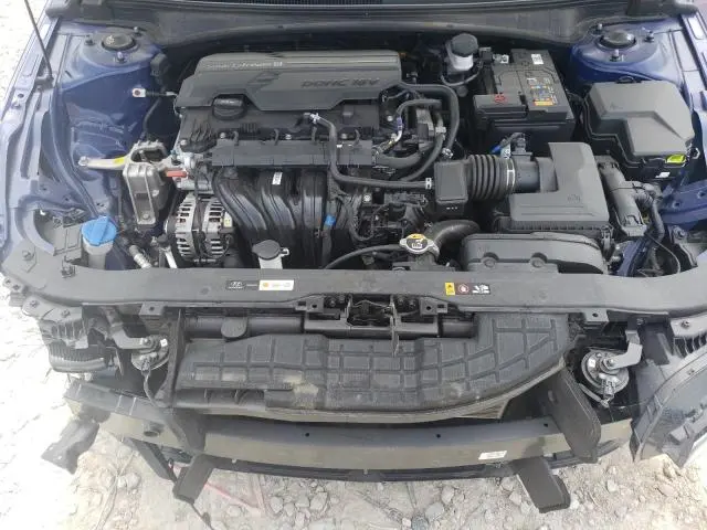 2024 HYUNDAI ELANTRA SEL  