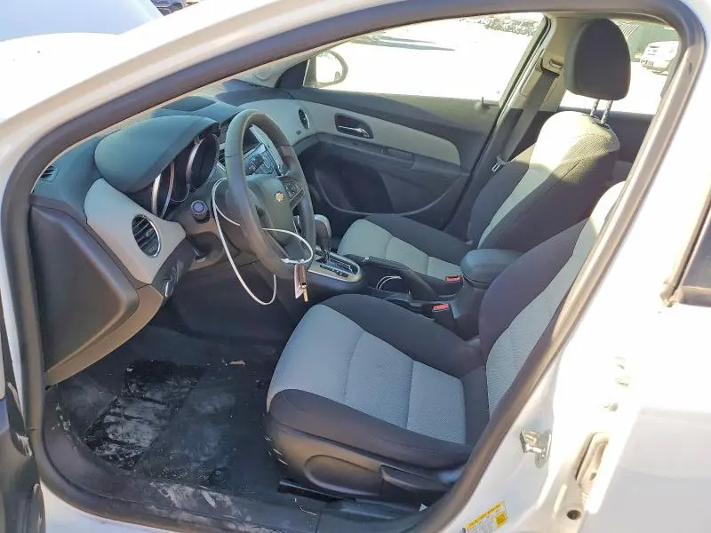 2015 CHEVROLET CRUZE LS  