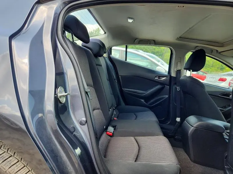 2015 MAZDA 3 TOURING  