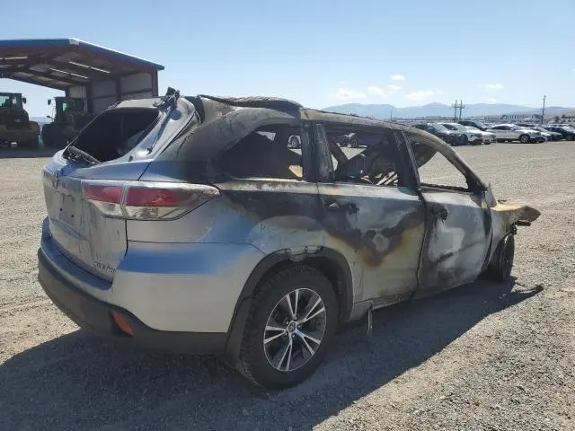 2016 TOYOTA HIGHLANDER XLE  