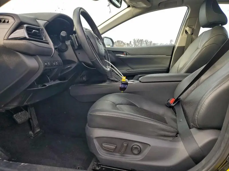 2021 TOYOTA CAMRY XSE  