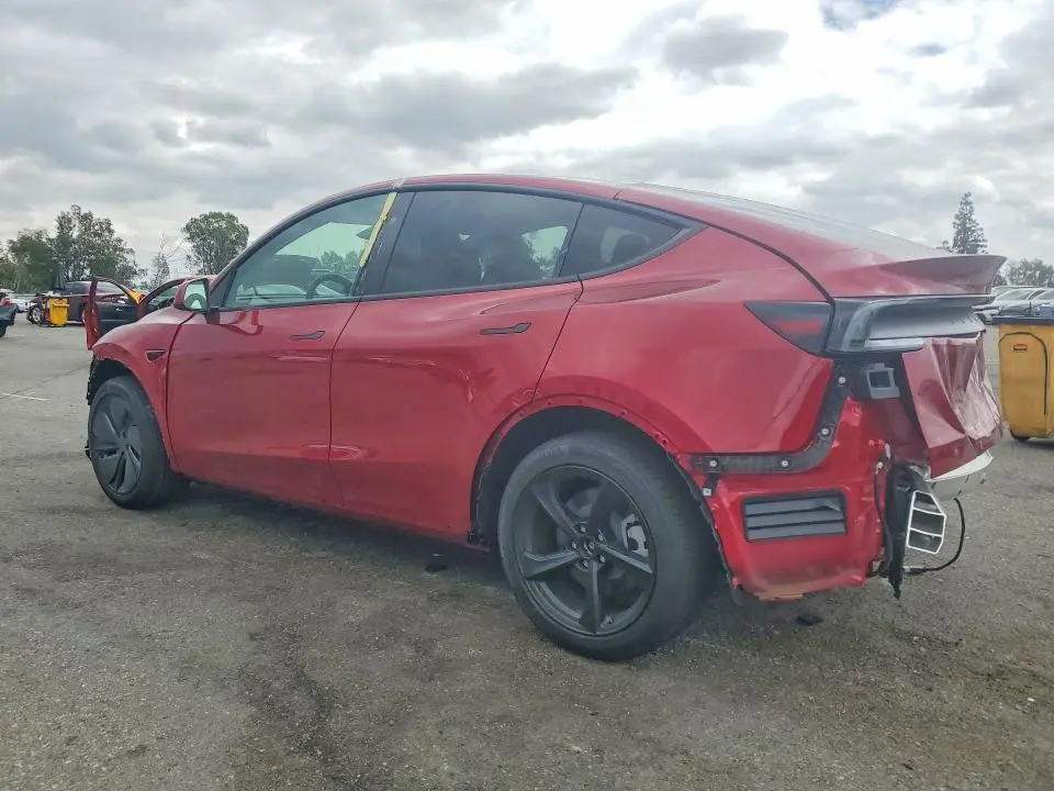 2026 TESLA MODEL Y   