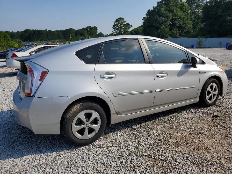 2012 TOYOTA PRIUS THREE  