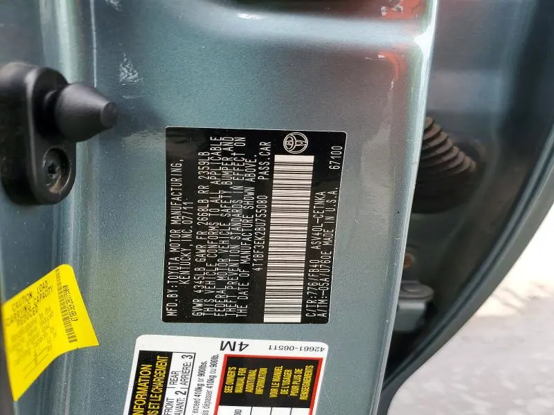 2011 TOYOTA CAMRY LE  