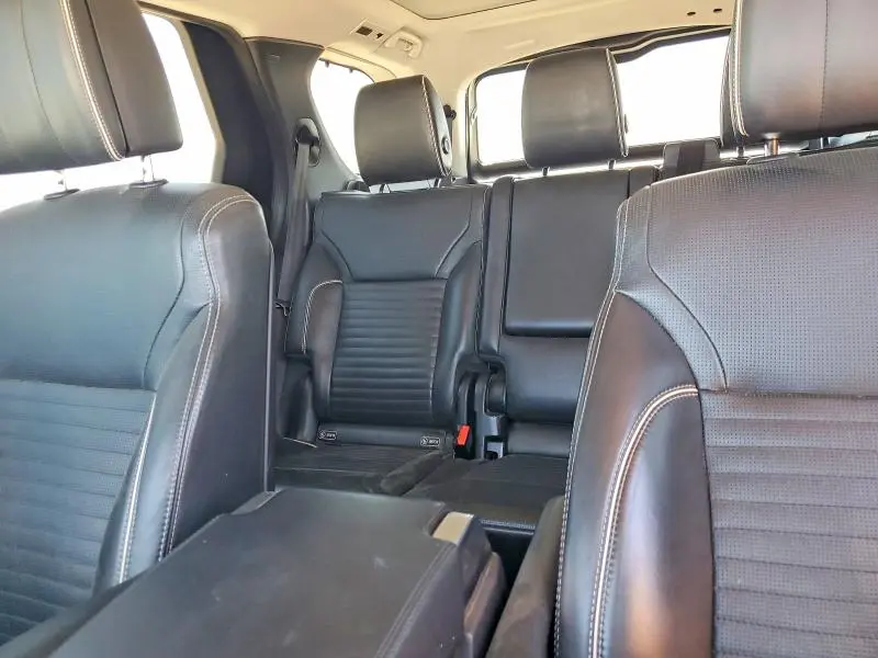 2017 LAND ROVER DISCOVERY FIRST EDITION  