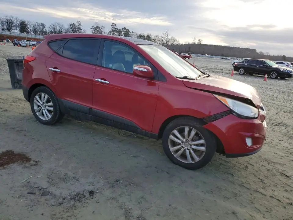 2011 HYUNDAI TUCSON GLS  