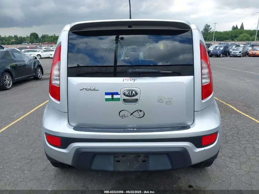 2013 KIA SOUL +
