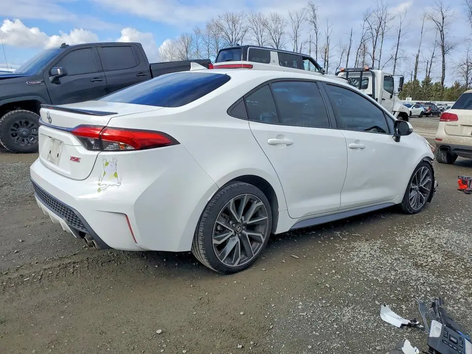 2022 TOYOTA COROLLA XSE  