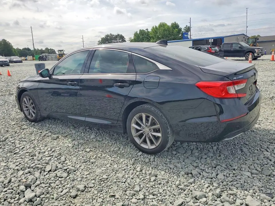 2022 HONDA ACCORD LX  