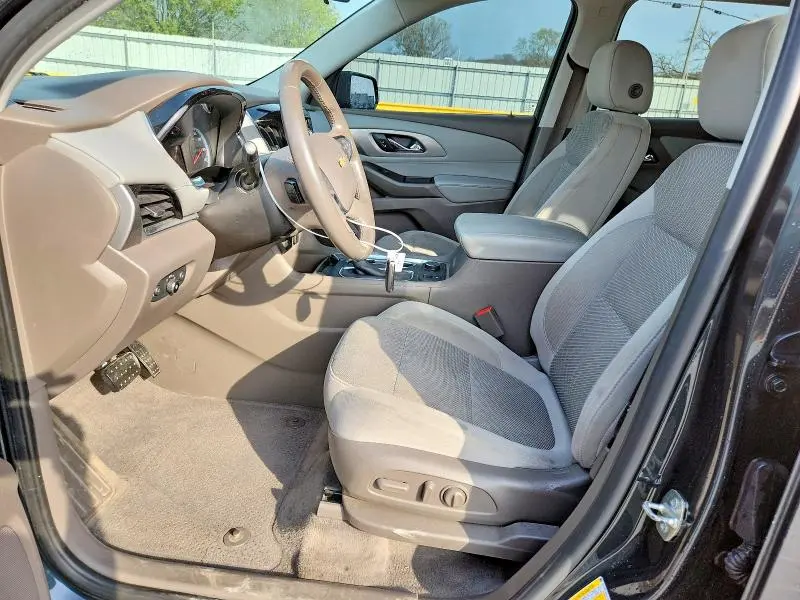 2019 CHEVROLET TRAVERSE LT  