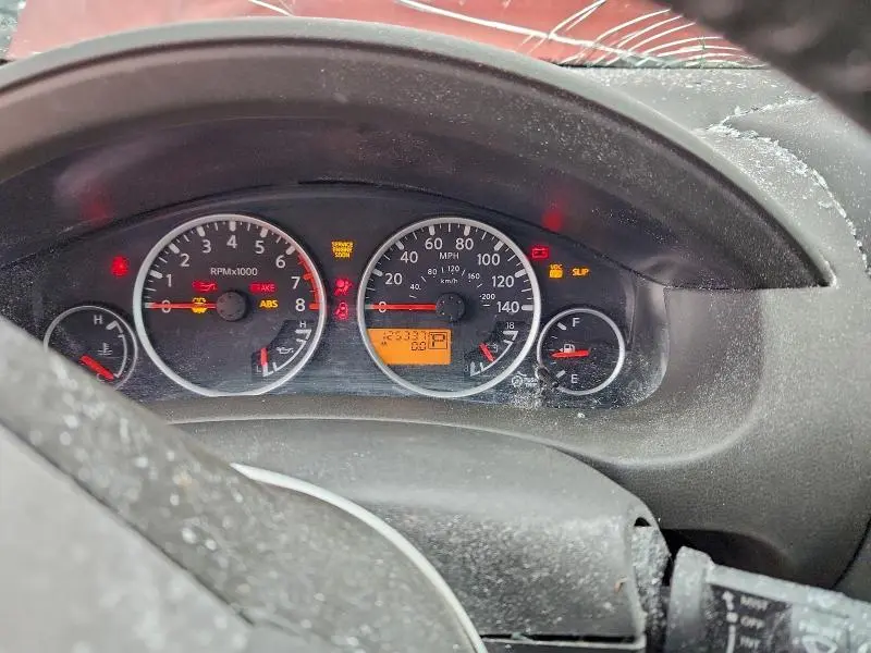 2010 NISSAN PATHFINDER S  