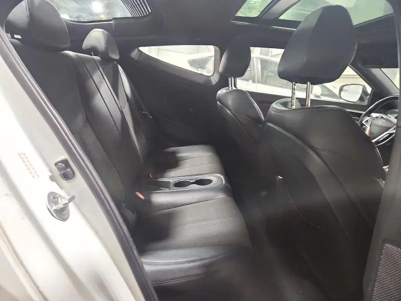 2016 HYUNDAI VELOSTER BASE  