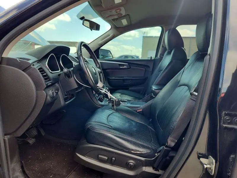 2012 CHEVROLET TRAVERSE LT  