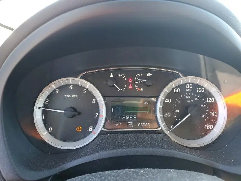 2015 NISSAN SENTRA SL  
