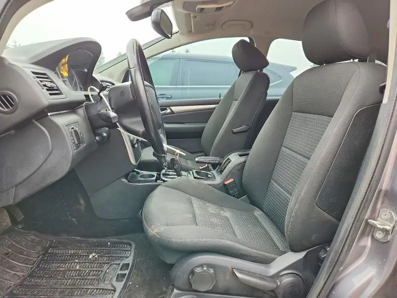 2011 MERCEDES-BENZ B200   