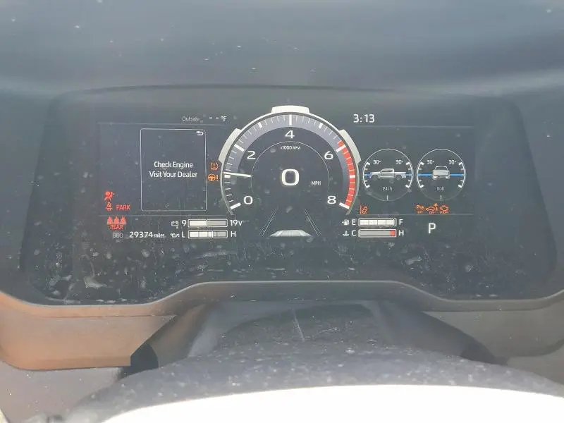 2024 TOYOTA TUNDRA CREWMAX LIMITED  