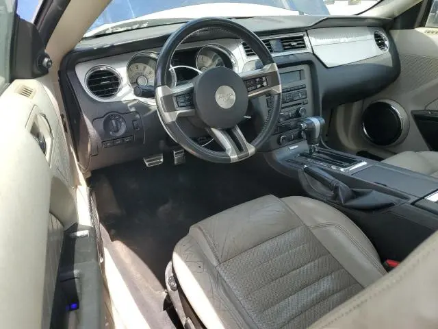 2010 FORD MUSTANG