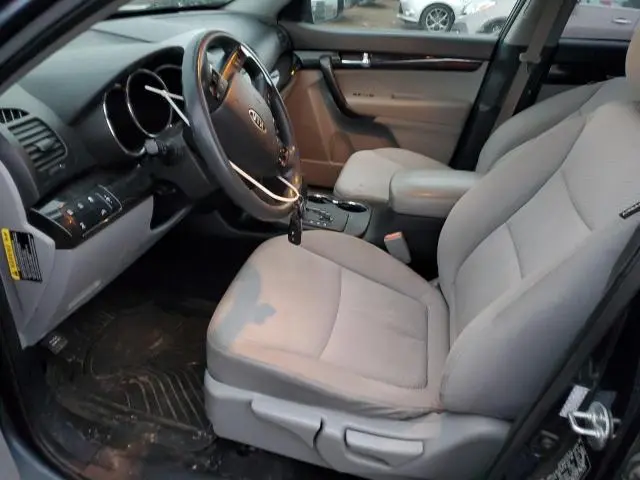 2011 KIA SORENTO BASE  