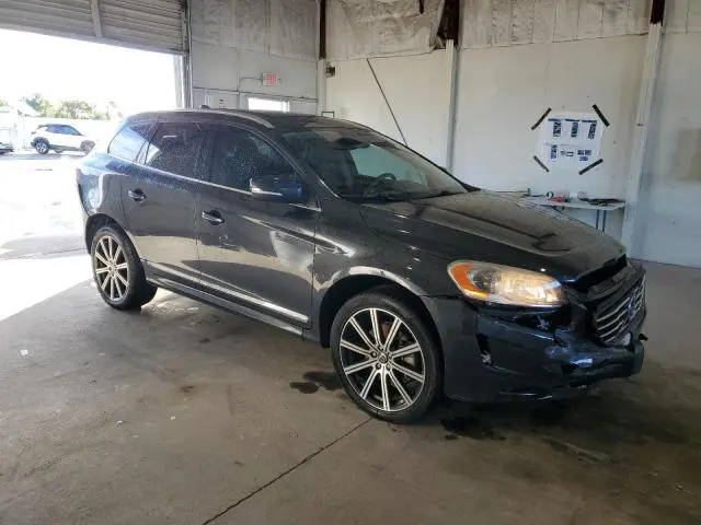 2015 VOLVO XC60 T5 PREMIER  