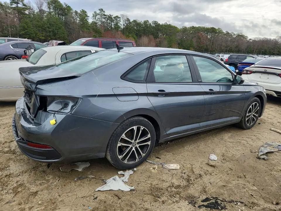 2023 VOLKSWAGEN JETTA SPORT  