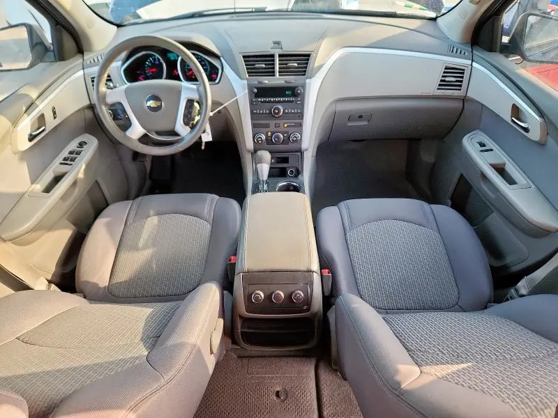 2012 CHEVROLET TRAVERSE LS  