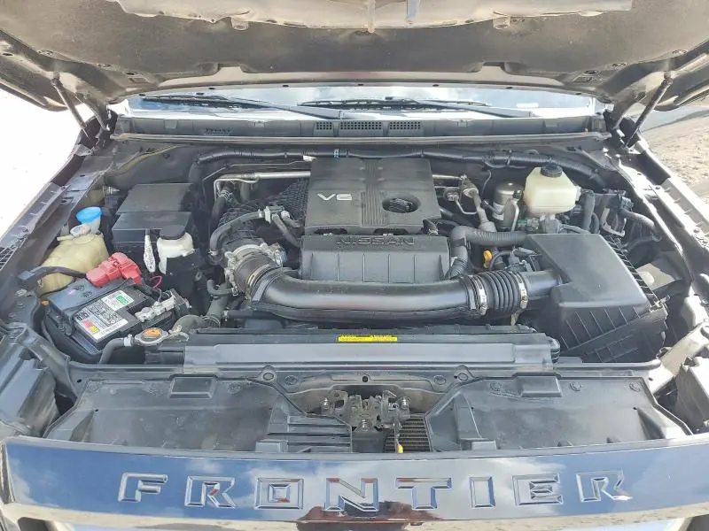 2022 NISSAN FRONTIER SV  