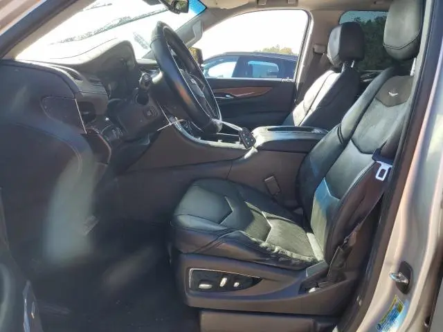 2016 CADILLAC ESCALADE LUXURY  