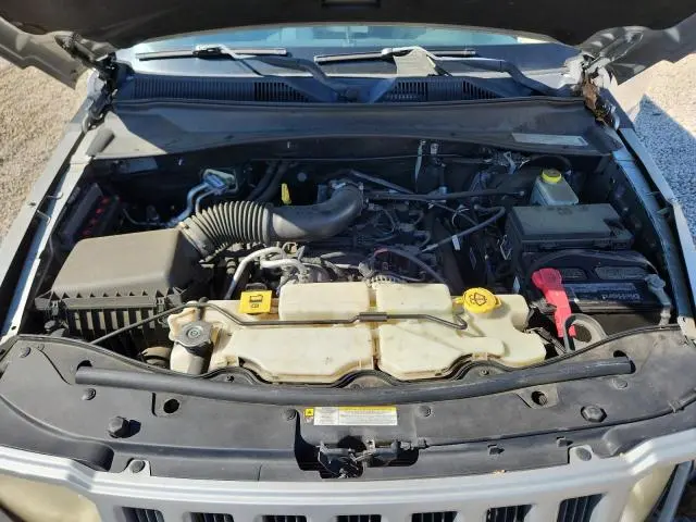 2010 JEEP LIBERTY SPORT  