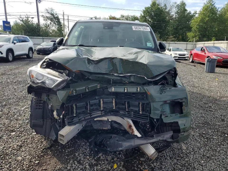2022 TOYOTA 4RUNNER LIMITED  