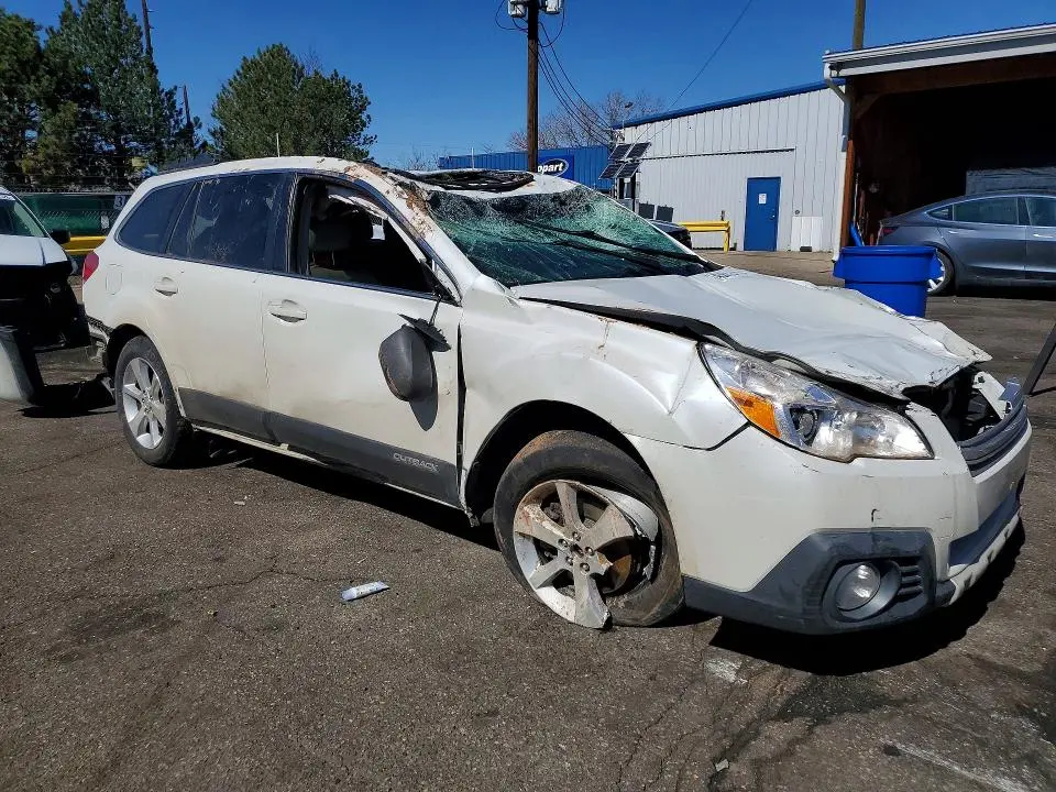 2014 SUBARU OUTBACK 3.6R LIMITED  