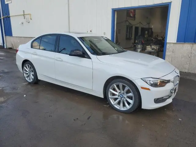 2013 BMW 320 I XDRIVE  