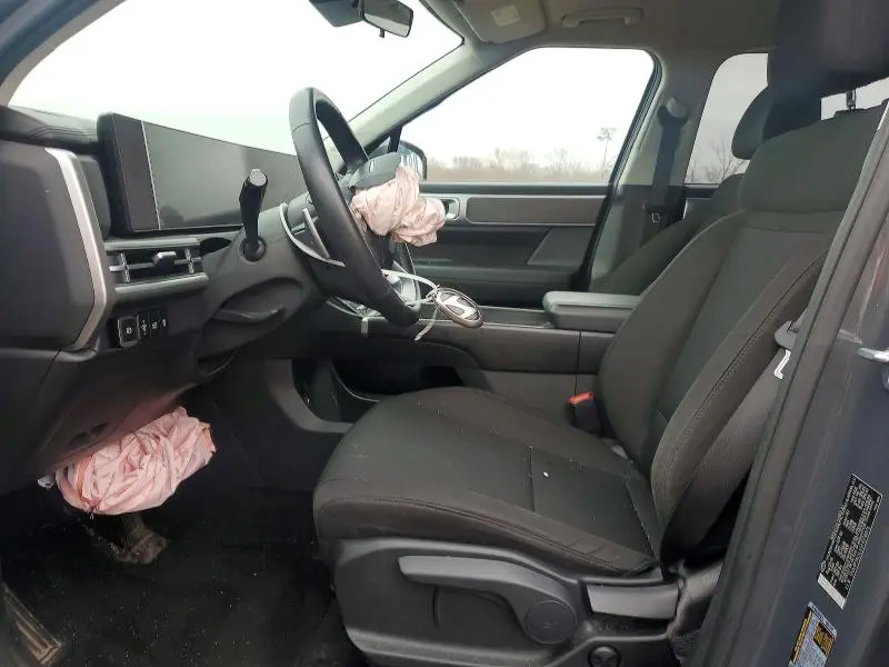 2025 HYUNDAI SANTA FE SE  