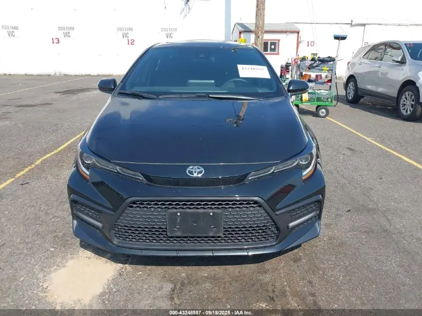 2022 TOYOTA COROLLA SE