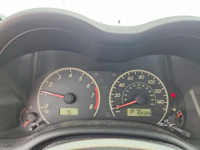 2011 TOYOTA COROLLA LE  