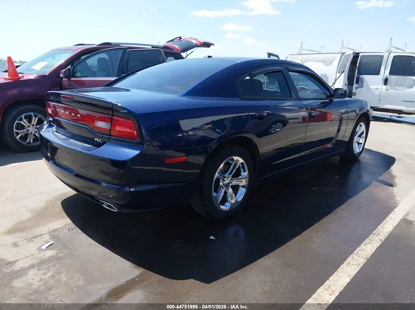 2013 DODGE CHARGER R/T PLUS