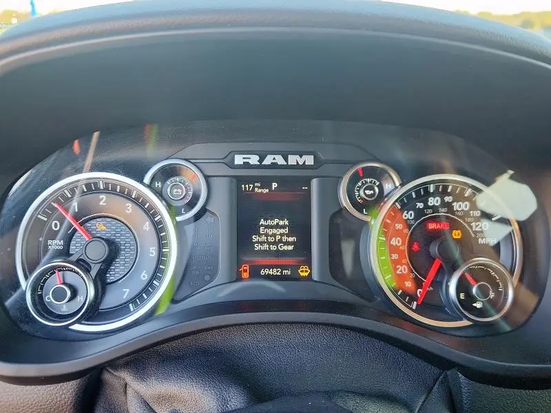 2019 RAM 1500 BIG HORN/LONE STAR  