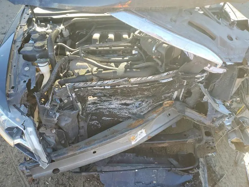 2012 FORD TAURUS LIMITED  