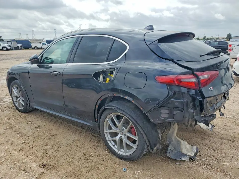 2018 ALFA ROMEO STELVIO TI  