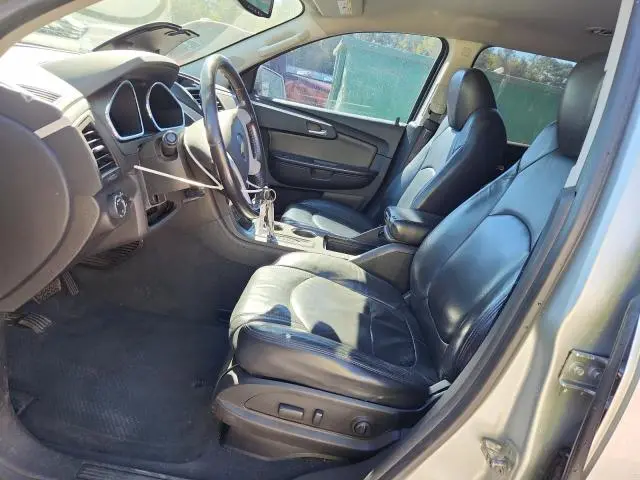 2012 CHEVROLET TRAVERSE LT  