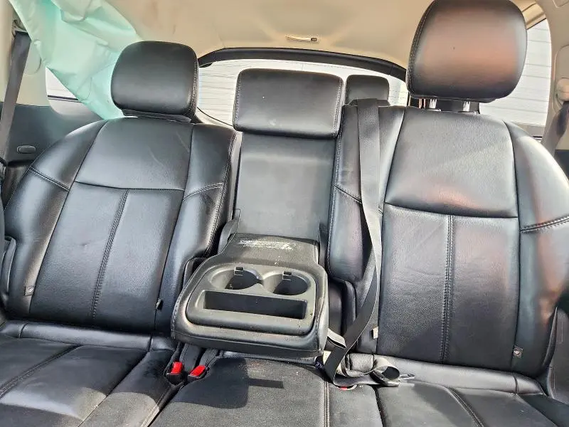 2015 NISSAN PATHFINDER SL  