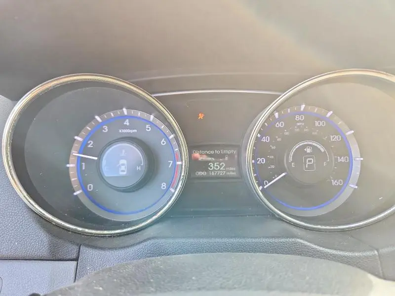 2011 HYUNDAI SONATA LIMITED  