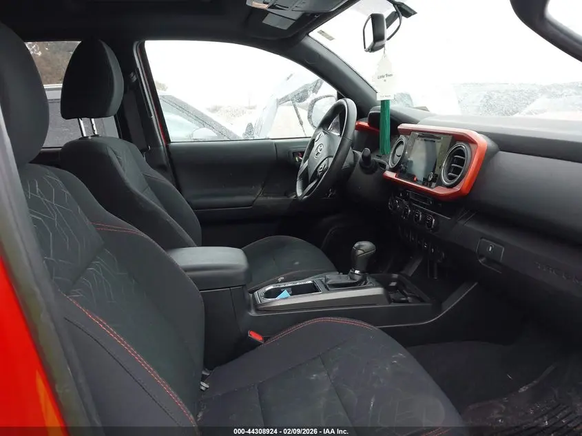 2017 TOYOTA TACOMA DBL CAB/SR/TRDSPT/OR/PRO