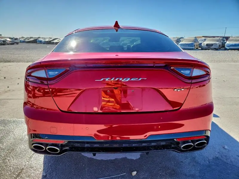 2020 KIA STINGER GT2  