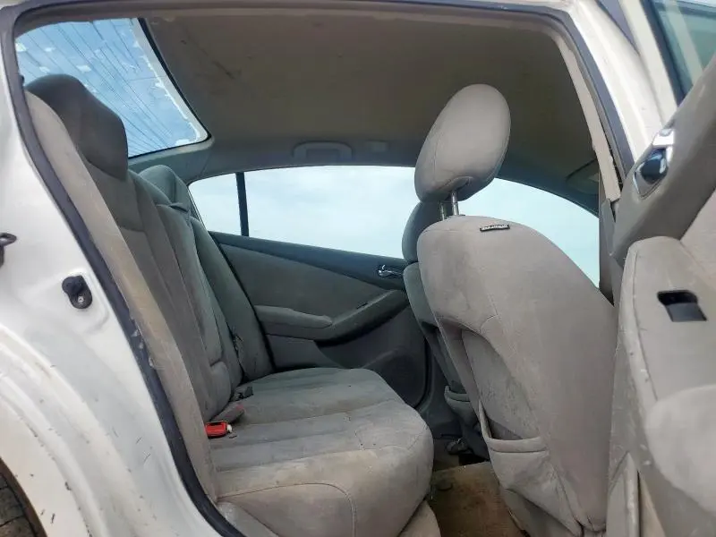 2010 NISSAN ALTIMA BASE  