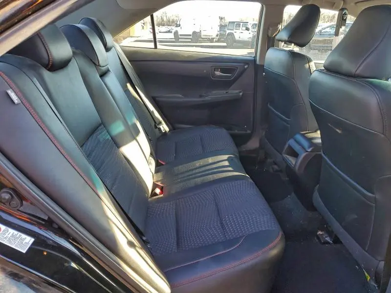 2015 TOYOTA CAMRY LE  