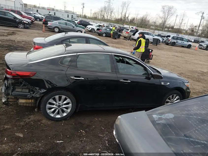 2018 KIA OPTIMA S