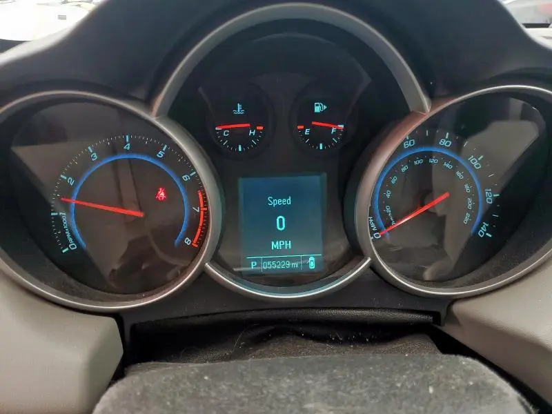 2012 CHEVROLET CRUZE LT