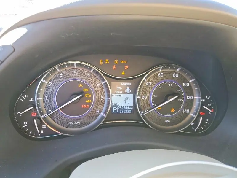 2015 INFINITI QX80 BASE  
