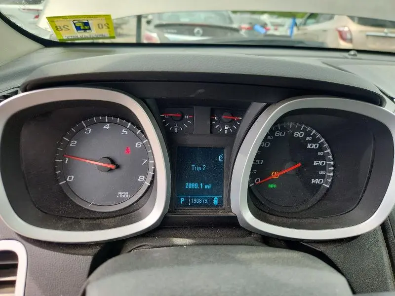 2011 CHEVROLET EQUINOX LT  