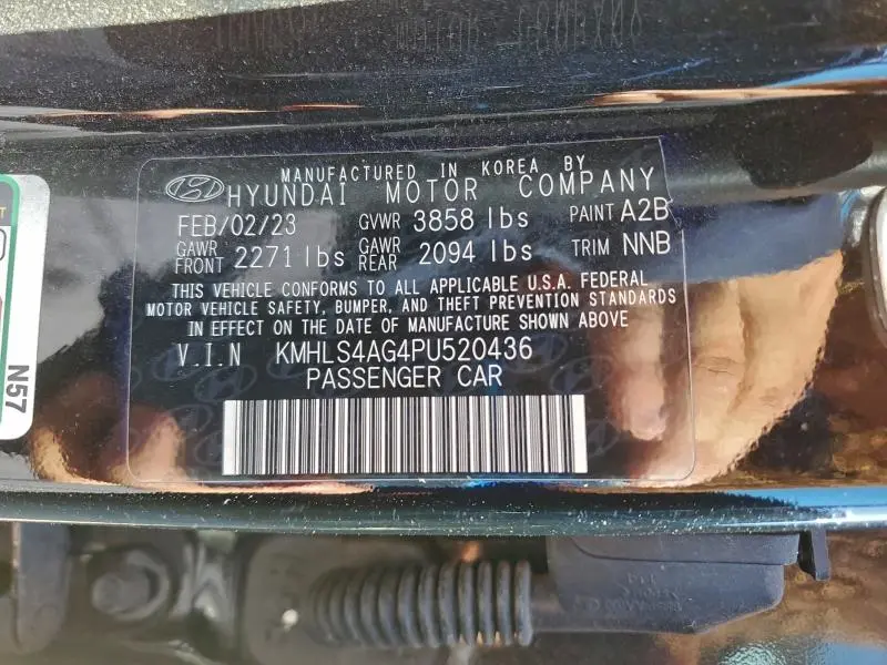 2023 HYUNDAI ELANTRA SEL  